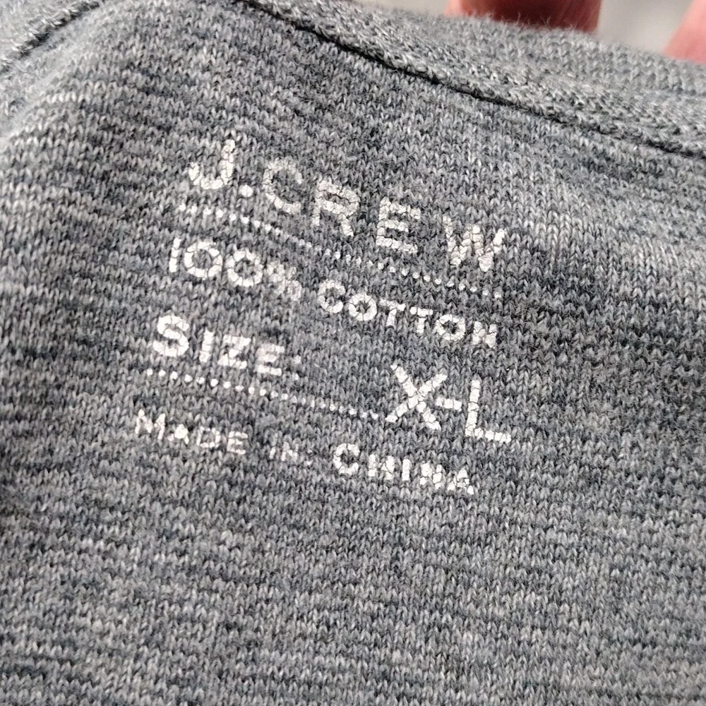 J. Crew mens grey cotton jersey. XL. Mint condition